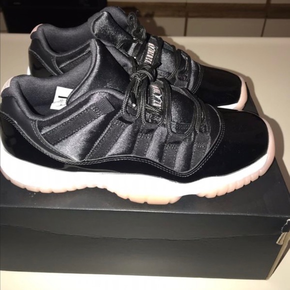 Jordan coral 11’s size 6y OG all - Picture 2 of 7